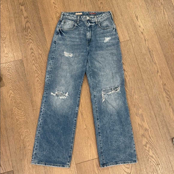 Pilcro Denim - Pilcro Distressed Soft, Relaxed Denim Jeans